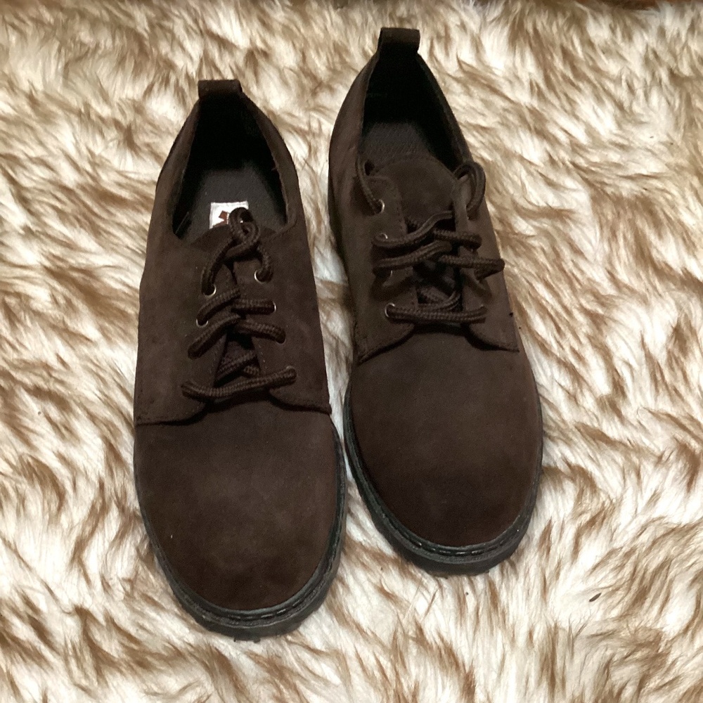 Maine Woods Brown Suede Oxford Womens